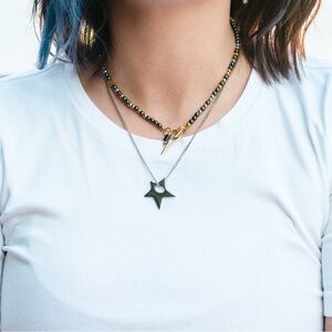 Mini hematite beads necklace - black/gunmetal - with carabiner